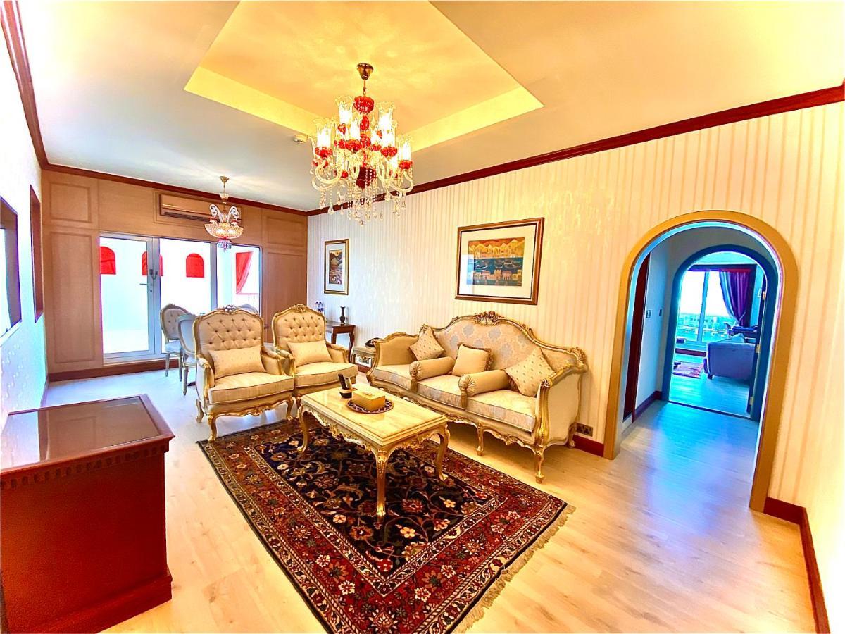 Riviera Hotel Dubai Exterior photo